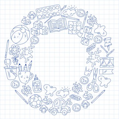 Çocuklar anaokulunda oyuncaklarla oynarlar. Çocuk parkı.