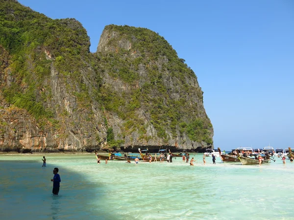 Maya bay phi phi leh eiland, thailand — Stockfoto