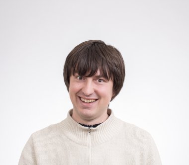 Genç adam duyguları ifade etme