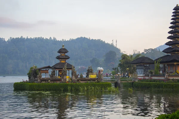 Pura Ulun Danu Bratan — Stock Photo, Image