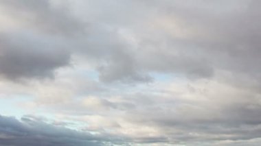 Fırtınalı bulutlar Timelapse