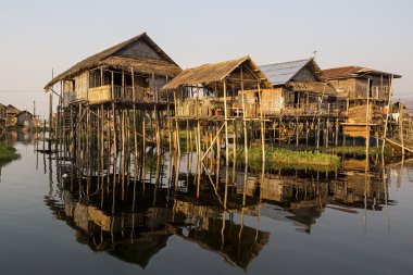 Inle Gölü Köyü, Shan devlet, Myanmar yüzen