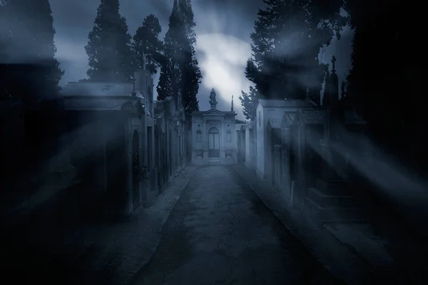 Street Old European Cemetery Foggy Full Moon Night — Stock Photo, Image