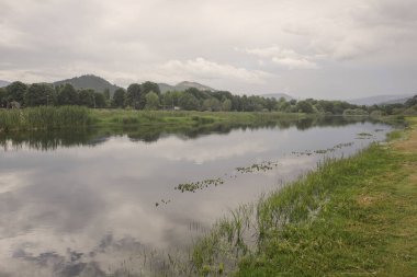 Lima Nehri, Portekiz 'in kuzeyinde..