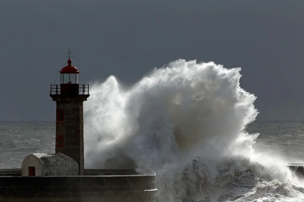 Vuurtoren storm — Stockfoto