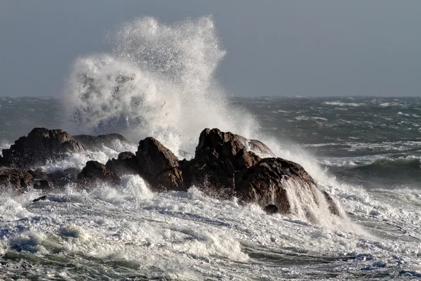 Crashing waves — Stock Photo, Image