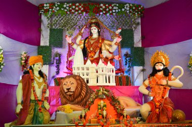 Navratri Festivali sırasında Hindu tanrıçası Durga 'nın putu