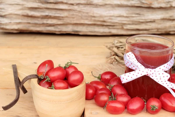 taze domates domates suyu.