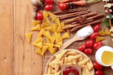 Mısır snack ve cips Mısır ham lezzetli.