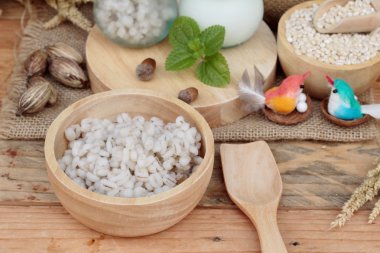 Süt ve sağlık lezzetli için pişmiş arpa