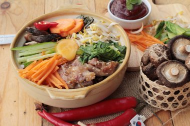 Bibimbap Kore gıda lezzetlidir.