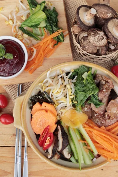 Bibimbap Kore gıda lezzetlidir. — Stok fotoğraf