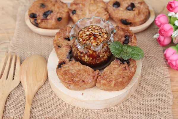 El postre de Taro con la salsa dulce a los frijoles . — Foto de Stock