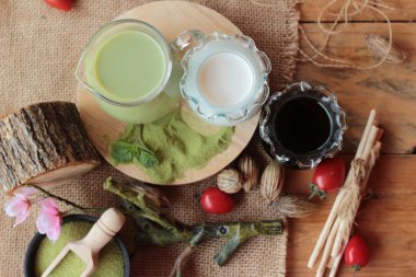 Matcha yeşil çay ve yeşil çay tozu