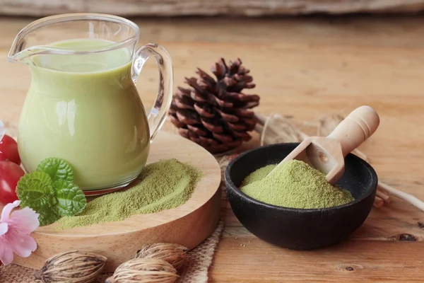 Matcha Groene thee en groene thee poeder — Stockfoto