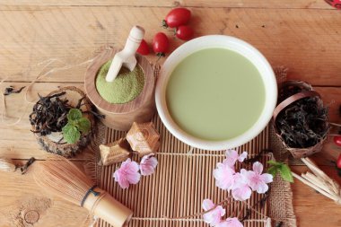 Japon matcha yeşil çay ve yeşil çay tozu