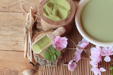 Japon matcha yeşil çay ve yeşil çay tozu