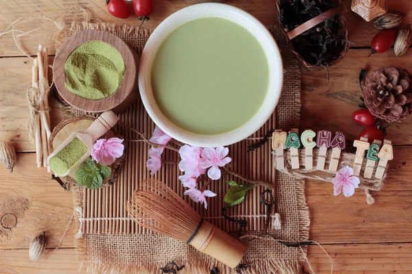 Matcha giapponese tè verde e tè verde in polvere — Foto Stock