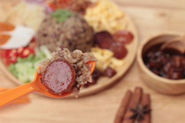 Karidesli pilav kızarmış hamur Tayland gıda