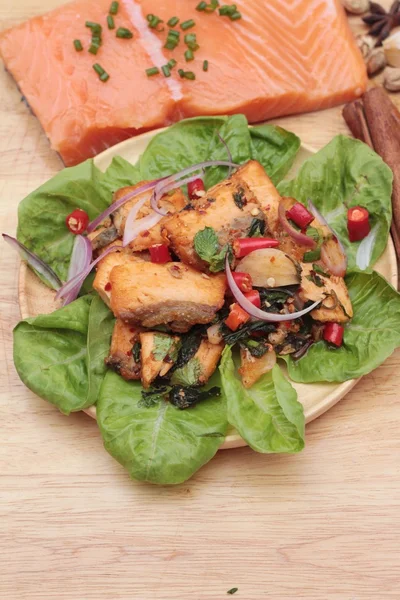 Spicy salmon salad delicious with raw salmon — Stock Photo, Image