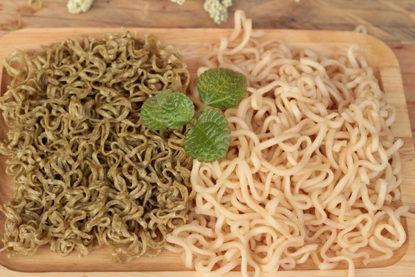 Instant noodle and dry instant vegetable noodle.