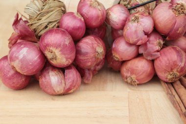 soğancık - Asya kırmızı soğan yemek