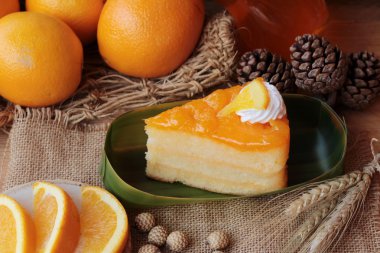 Portakal meyveler ile turuncu kek bir harika