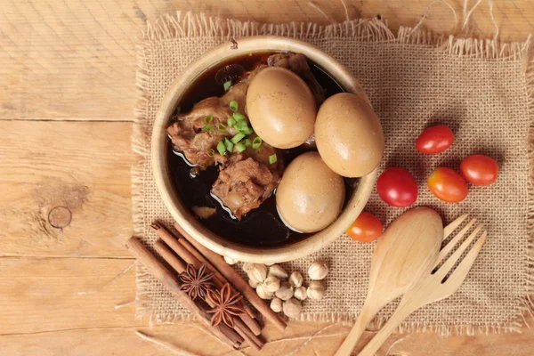 Huevos guisados con pollo comida china deliciosa — Foto de Stock