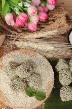 Tatlılar susam ve susam lezzetli