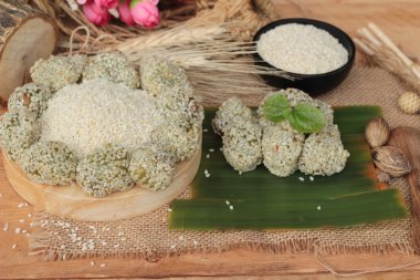 Tatlılar susam ve susam lezzetli