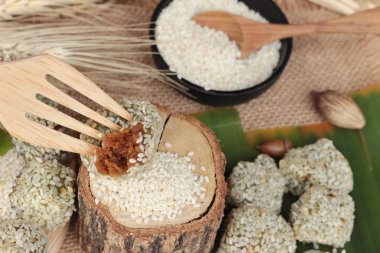 Tatlılar susam ve susam lezzetli