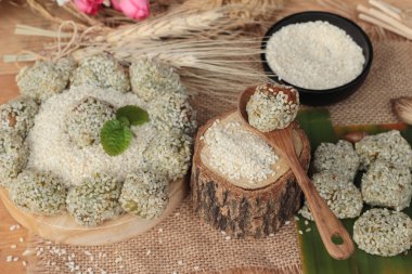 Tatlılar susam ve susam lezzetli