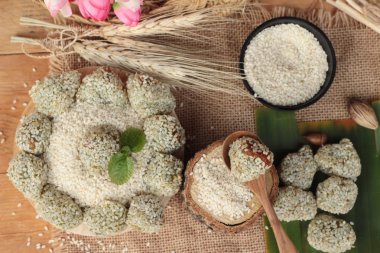 Tatlılar susam ve susam lezzetli