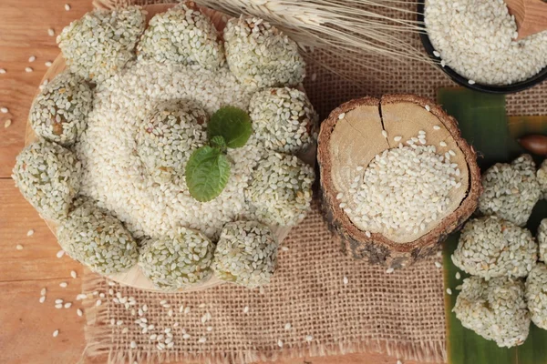 Dolci sesamo e semi di sesamo è delizioso — Foto Stock