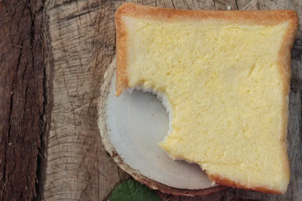 Jahodové máslo mléko a chleba je vynikající — Stock fotografie