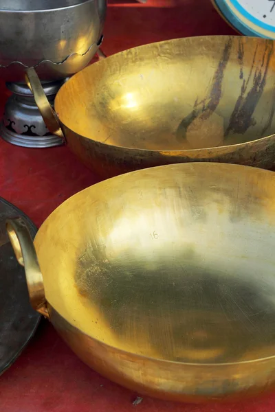 ボウル ヴィンテージ銅の販売 — ストック写真