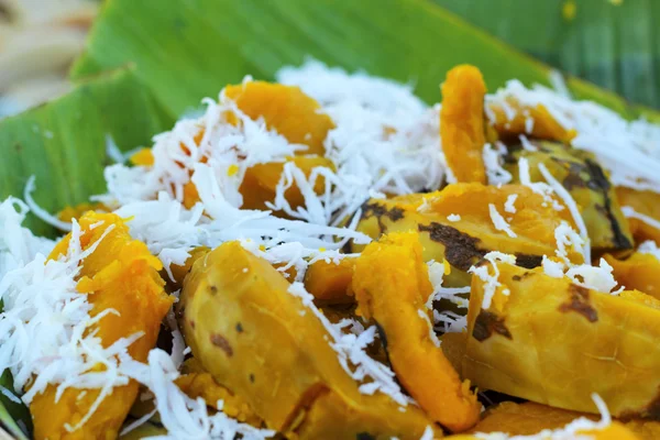 Thailand dessert - banaan, pompoenen, maïs, sojabonen, zoete dump — Stockfoto