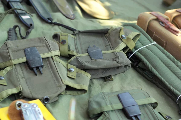 A garrafa de água militar - para venda . — Fotografia de Stock