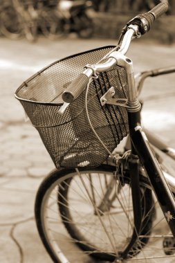 vintage Bisiklet sokağa park