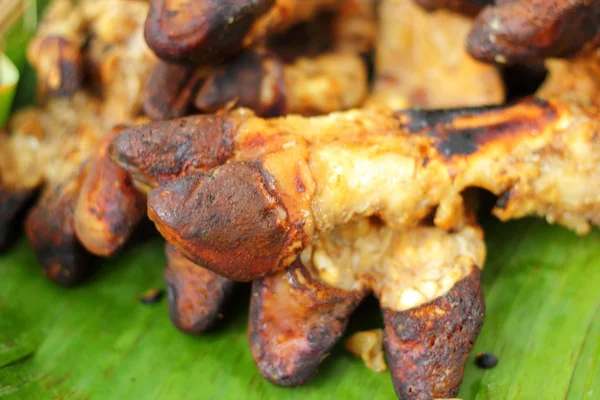 Schweinshaxe zum Kochen gegrillt — Stockfoto