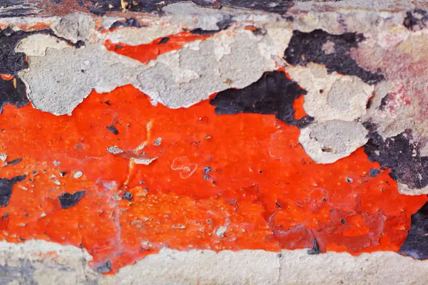 Zementwand mit abblätternder Farbe — Stockfoto