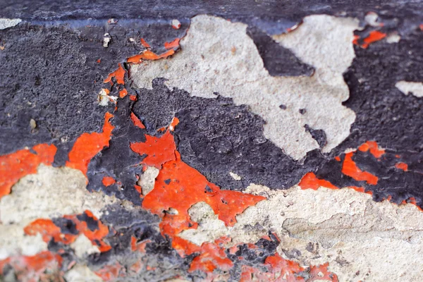 Zementwand mit abblätternder Farbe — Stockfoto