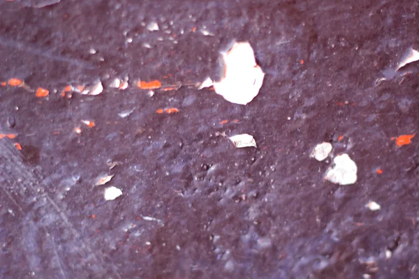 Цементная стена с пилинговой краской — стоковое фото