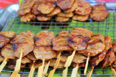 Bar-BQ veya barbekü ızgara et