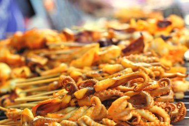 b-Barbekü Izgara kalamar piyasada