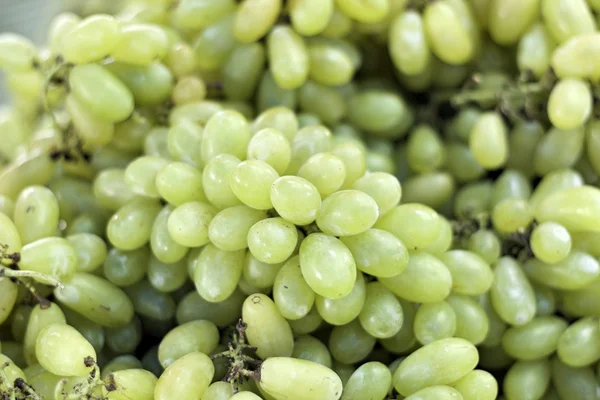 Raisins frais sur le marché — Photo