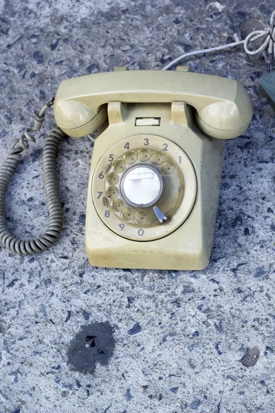 Eski vintage telefonu kapatın — Stok fotoğraf