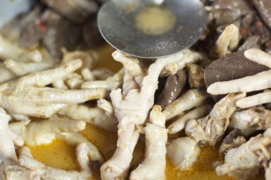 Hindistan cevizi köri tavuk ayağı - Asya gıda