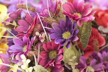 güzel bir yapay çiçek