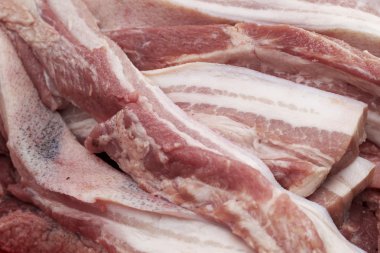 domuz eti yemek pişirmek için